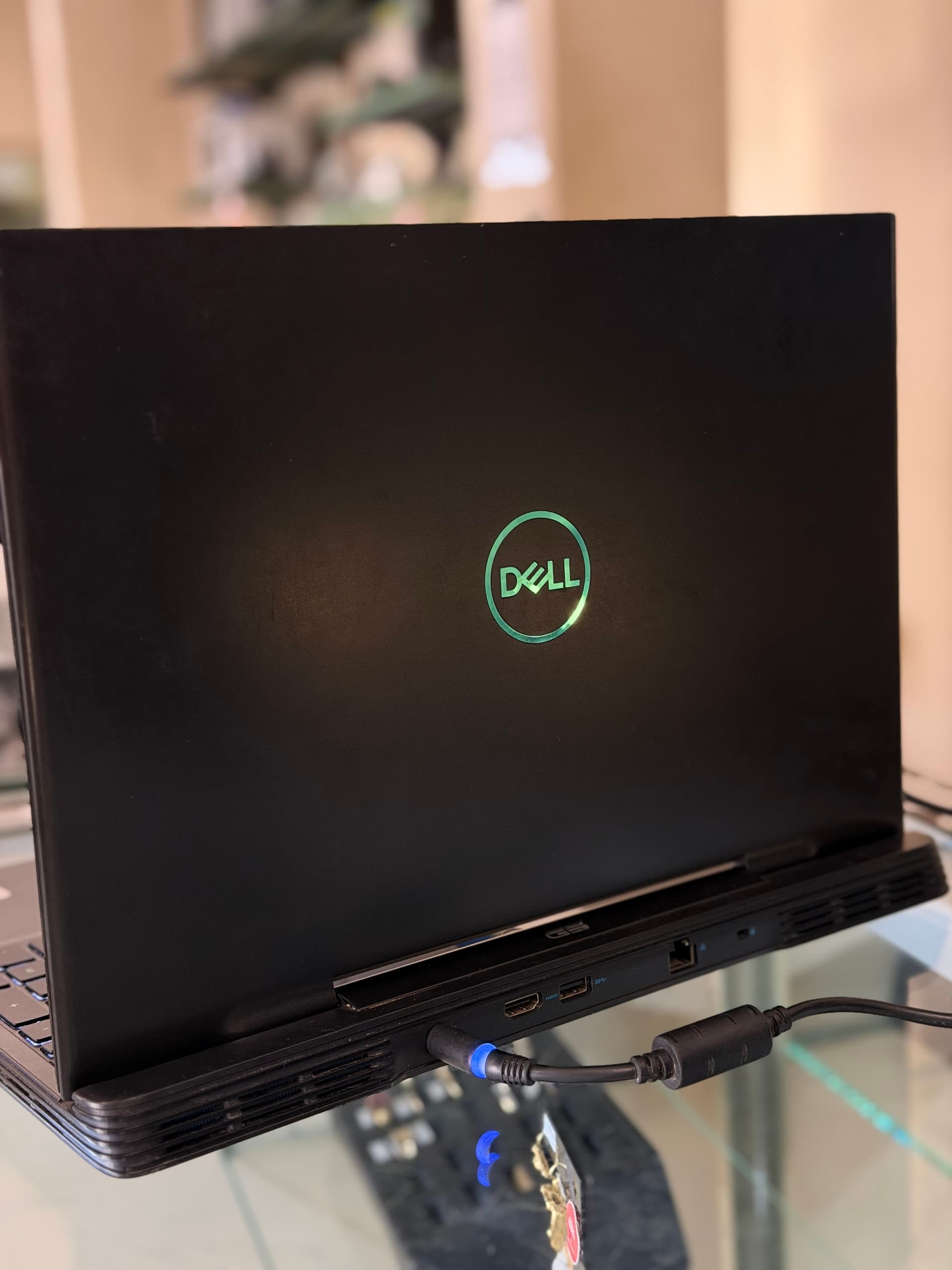 Laptop pro gamer Dell Intel Core i7 9na 16 gb ram 256 ssd m2 + 1 tb HDD 15.6” NVIDIA 1650