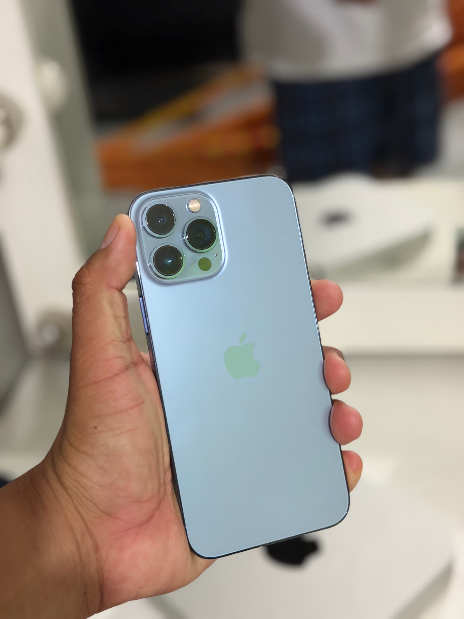 iPhone 13 Pro Max azul sierra impecable 256 gb libre 77% funcionando excelente ✨✅‼️