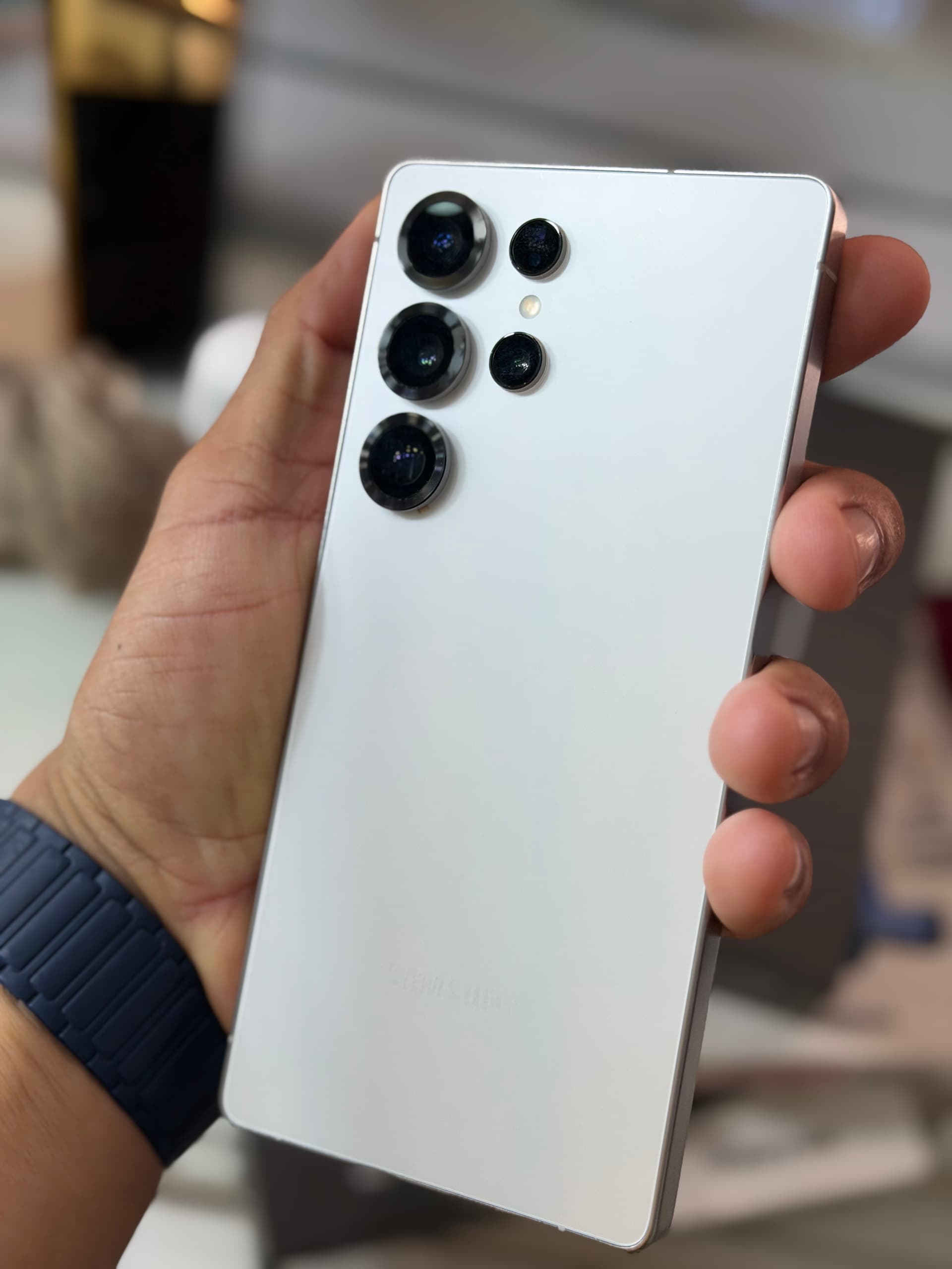 Samsung s25 ultra gama alta 257 gb white libre sin detalles con CAJA ✨🔥‼️
