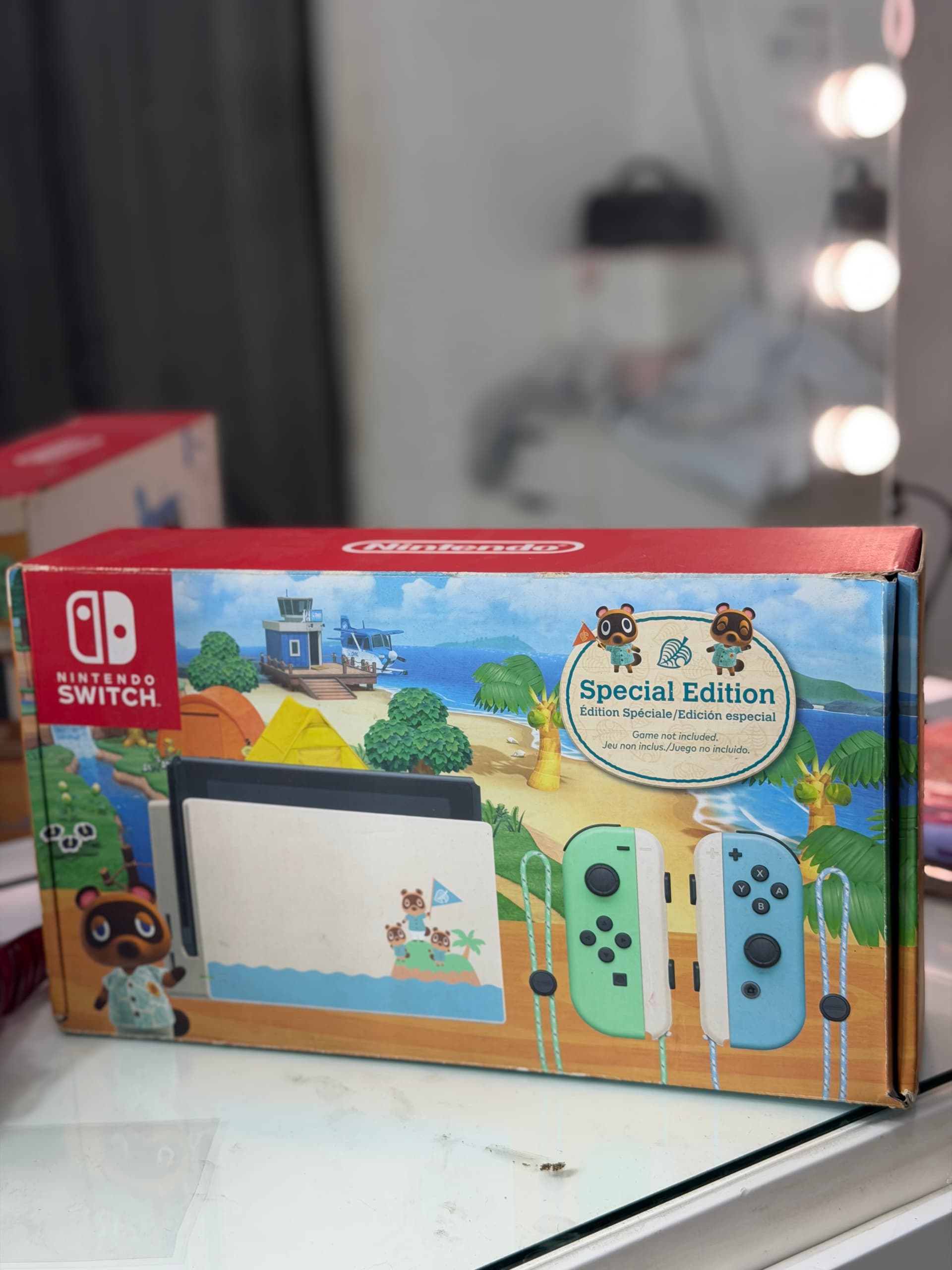 Nintendo switch 1.1 versión animal crosing completo excelentes condiciones 32 gb