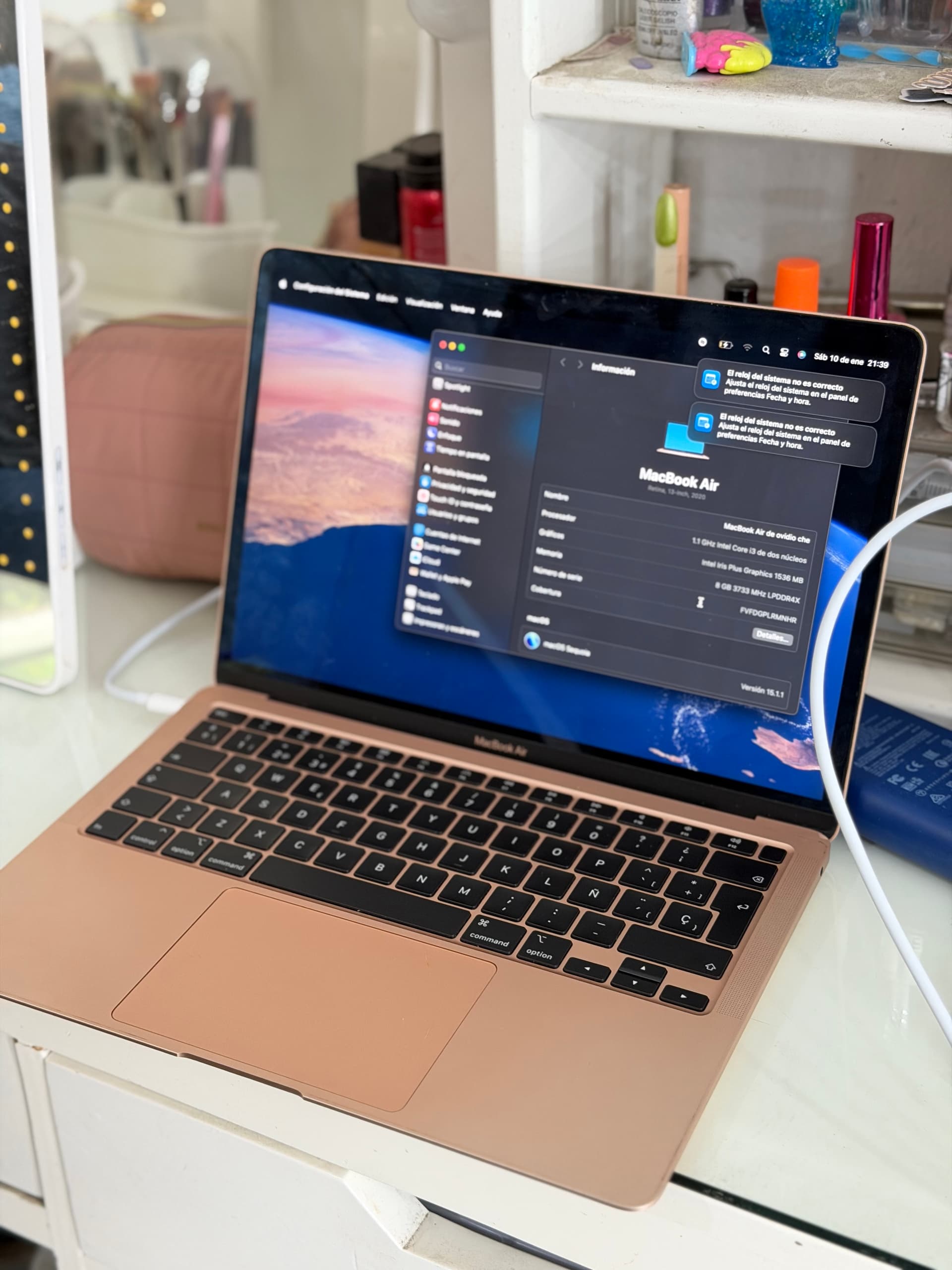MacBook Air 2020 Core i3 8 gb ram 256 ssd Gold sin detalles mi recomendación para escuela ✨✅🔥DETALLE EN TRACKPAD CON MAUSE SIN PROBLEMA✅