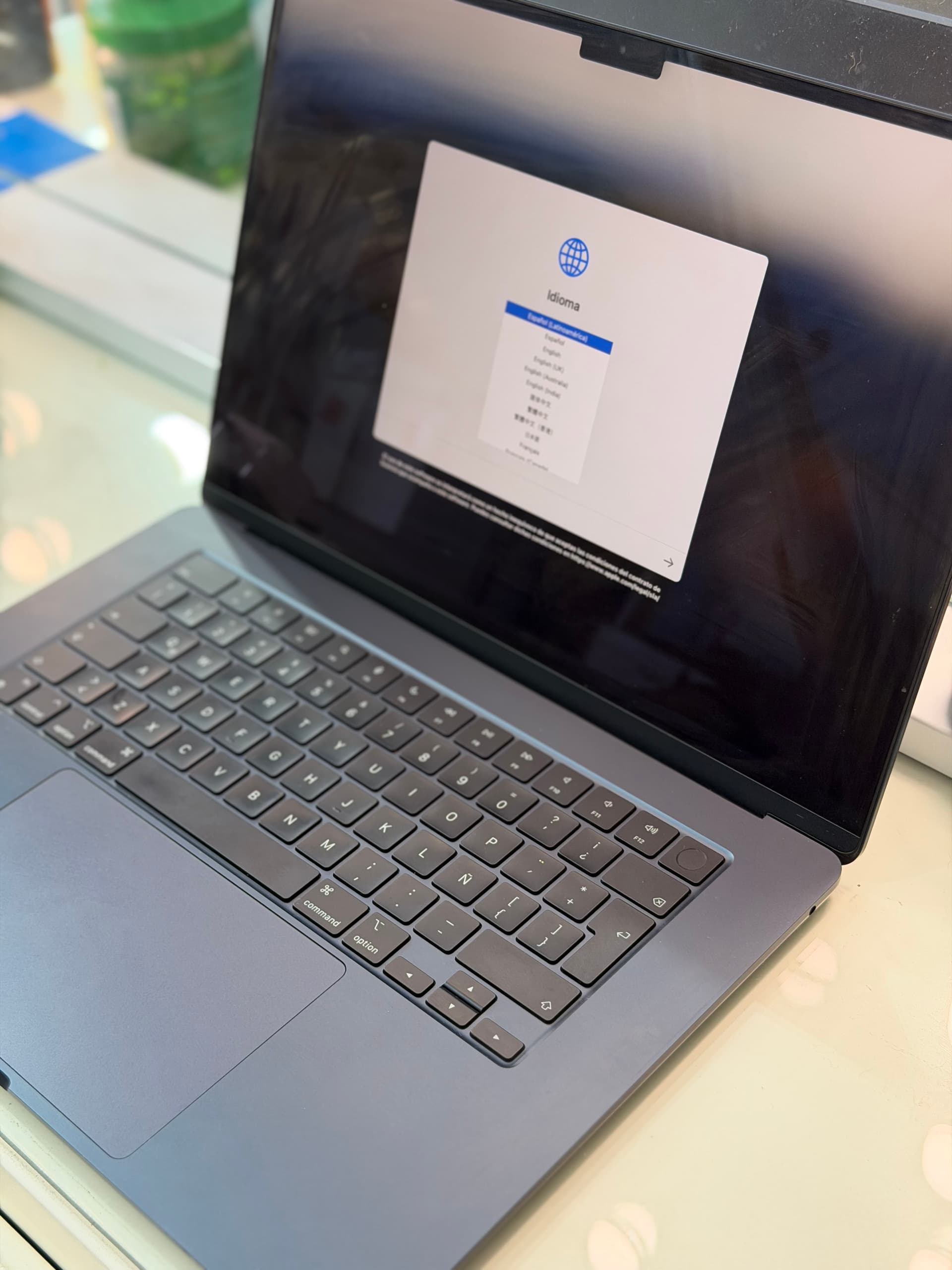 Apple MacBook Air m3 impecable sin detalles 2025 8 gb 256 ssd versión 15”🔥✅✨