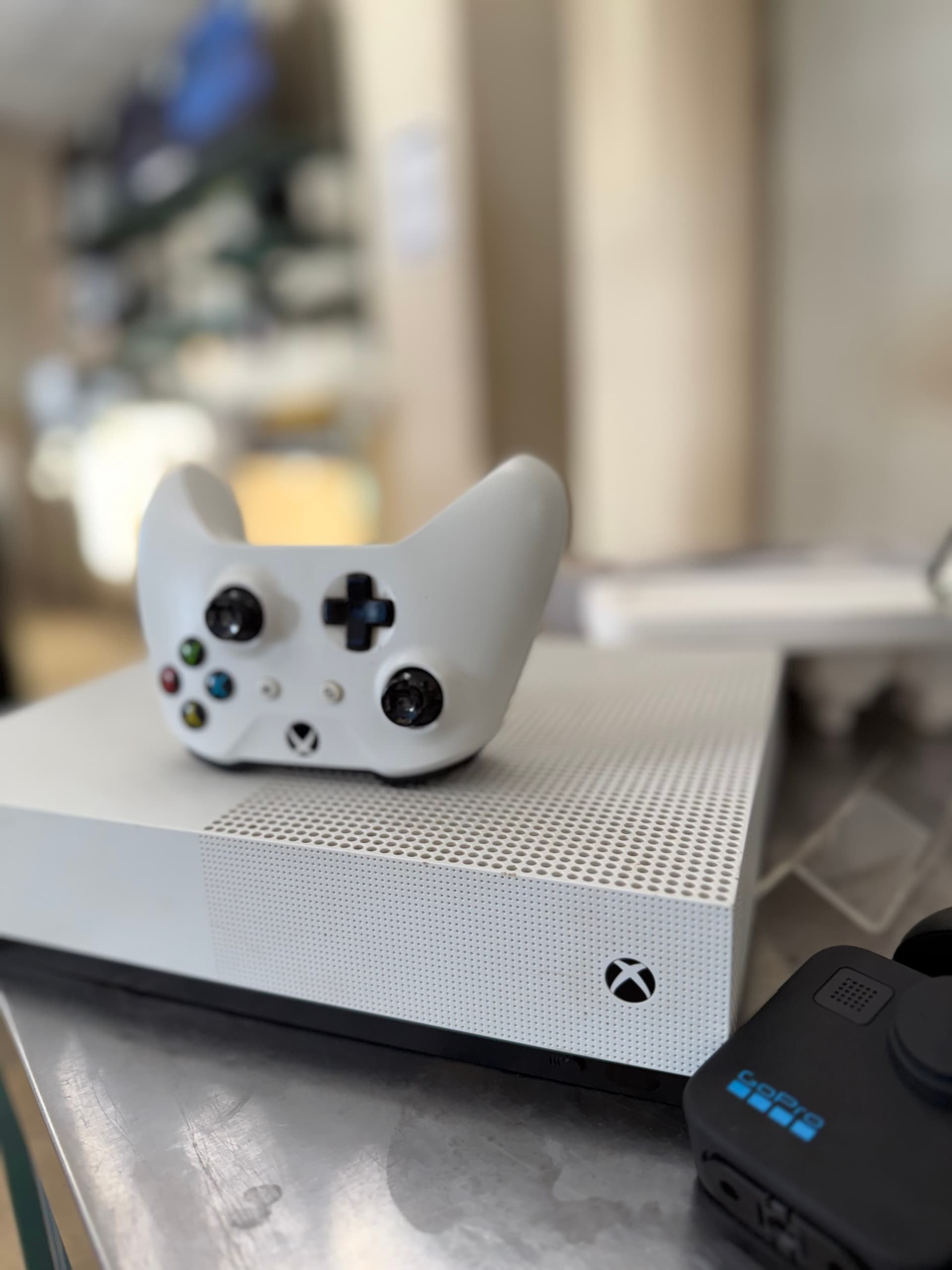 Xbox One S 1 tb al Digitall todo original sin detalles FIJO