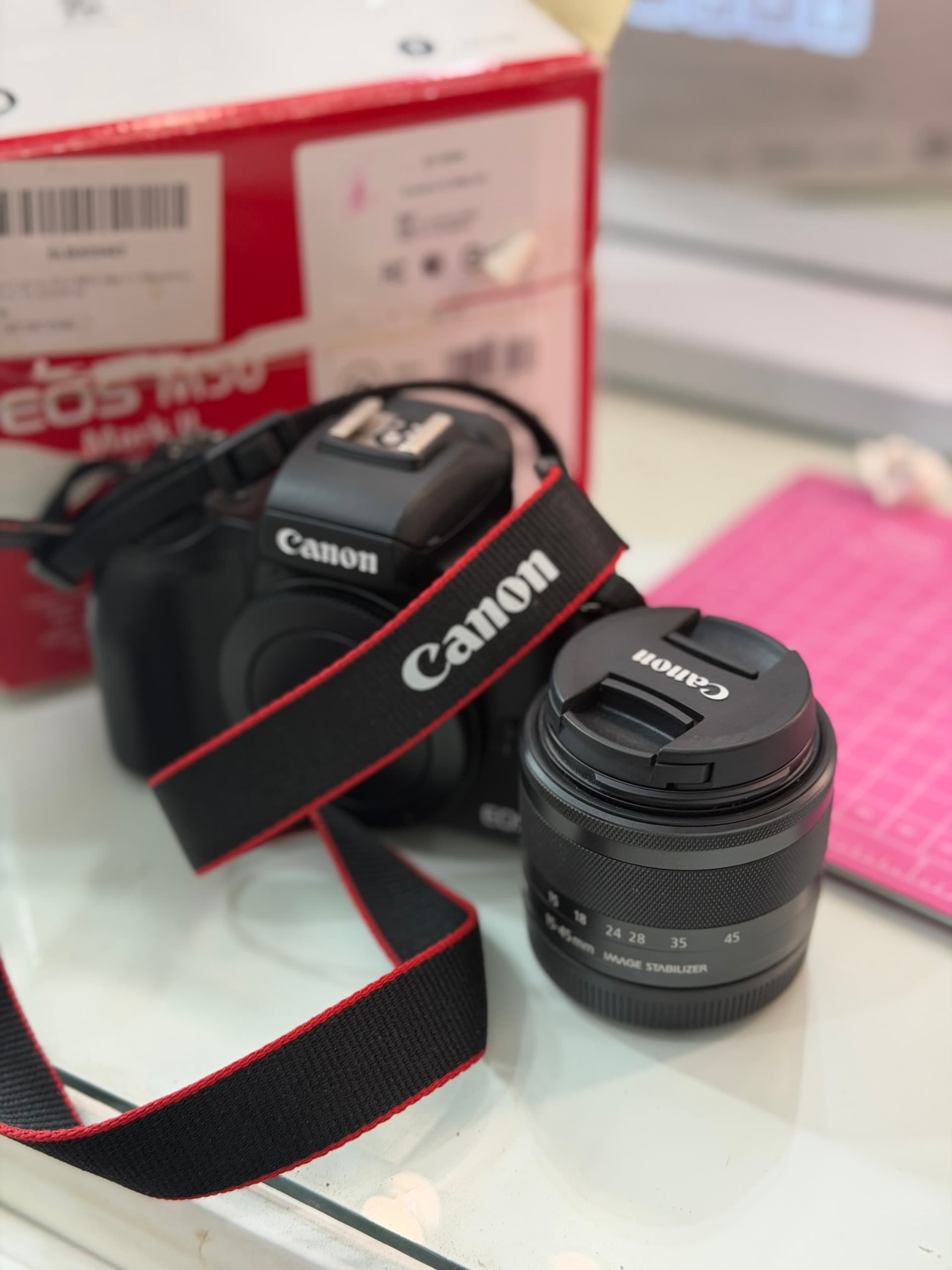 Cámara canon m50 Mark II la más reciente mirrorless (sin espejo) wifi touch 4k lente 15-45mm