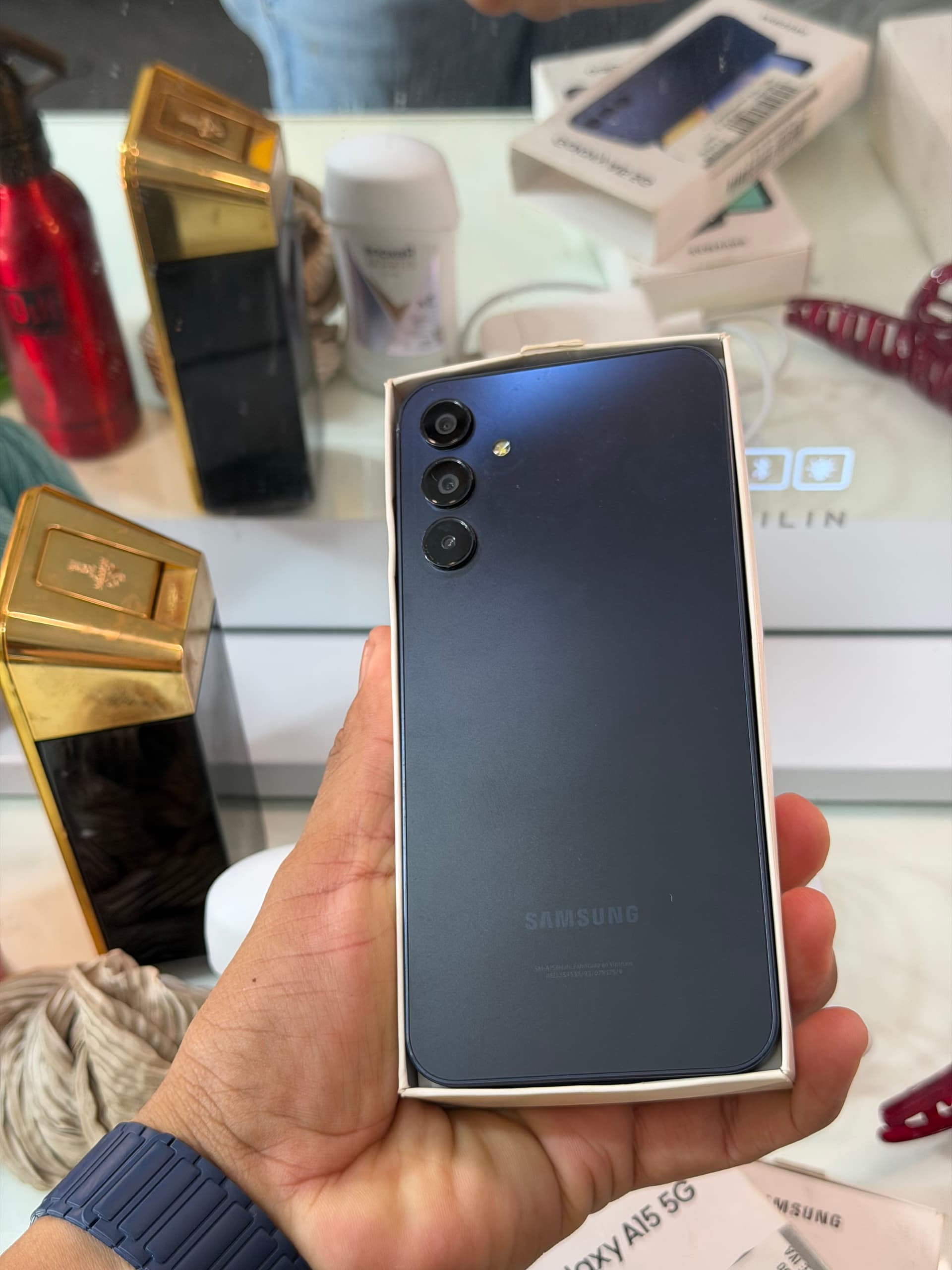 Samsung a15 impecable con caja 128 gb libre de fábrica
